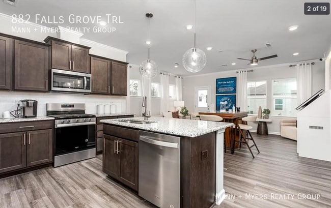 882 Falls Grove Trl in High Point, NC - Building Photo - Building Photo