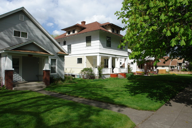 1124 W Mansfield Ave in Spokane, WA - Building Photo - Building Photo