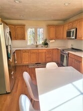 21 Hines Rd in Cumberland, RI - Building Photo - Building Photo