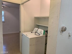 18819 Greenwell Springs Rd in Central, LA - Building Photo - Building Photo