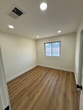 881 Clyde Ave in Santa Clara, CA - Building Photo - Building Photo