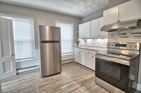 12 Loveland St, Unit 2nd Floor