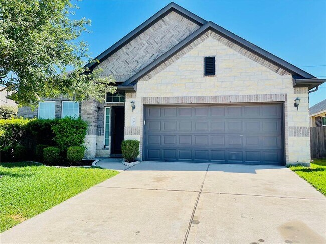 24814 Colonial Maple Dr
