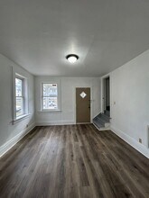 303 E Ewing Ave in South Bend, IN - Building Photo - Building Photo