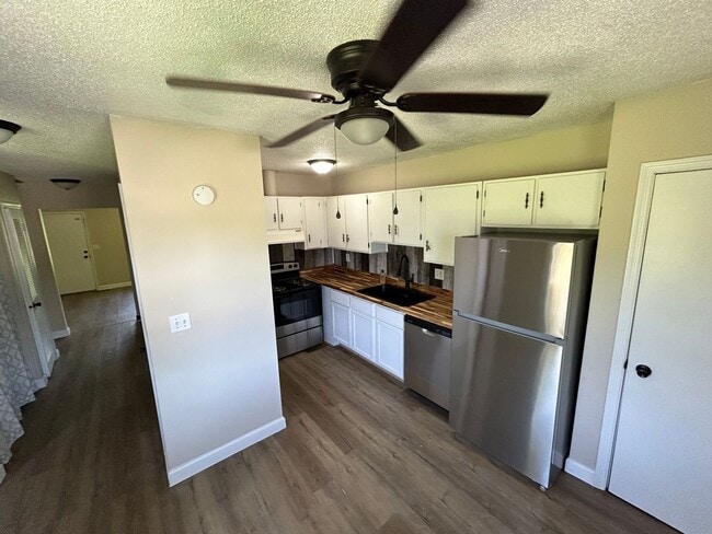 2804 N Kaster Ct, Unit #2806 in Muncie, IN - Building Photo - Building Photo