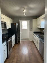 714 Shetland Dr in Oak Grove, KY - Building Photo - Building Photo