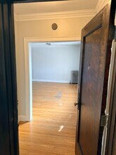 1750 W Granville Ave in Chicago, IL - Building Photo - Building Photo