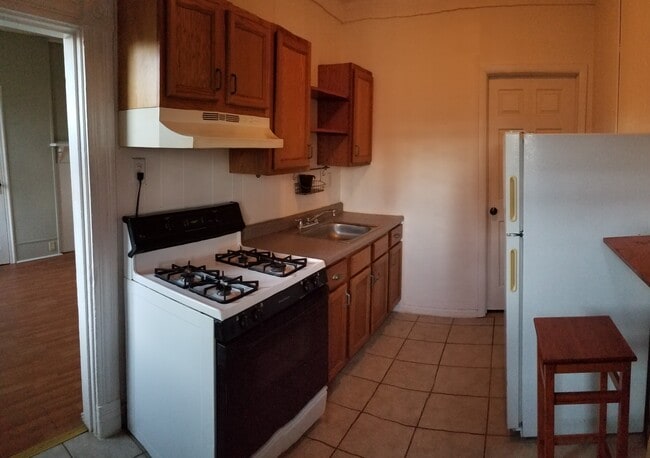 917 Pretense Way, Unit PR 1 in Pittsburgh, PA - Foto de edificio - Building Photo