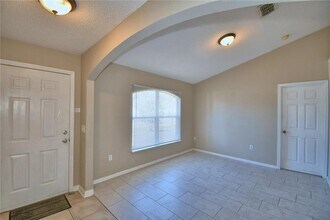 1060 Dudley Dr in Kissimmee, FL - Building Photo - Building Photo