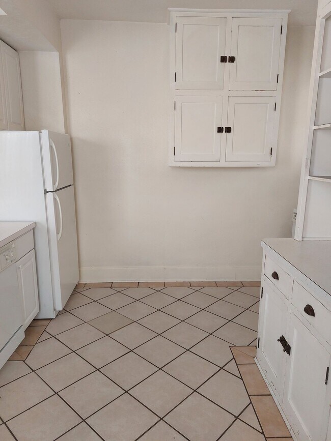 715 16th St in Greeley, CO - Foto de edificio - Building Photo