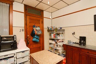 3718 N Magnolia Ave, Unit J05P in Chicago, IL - Building Photo - Building Photo
