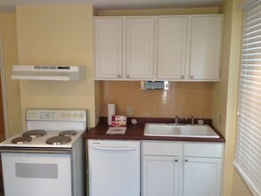 1623 E 5th St in Duluth, MN - Building Photo - Building Photo