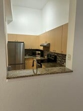 220 Crestwood Cir in Royal Palm Beach, FL - Building Photo - Building Photo