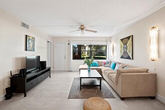 2018 SW 29th Ct in Delray Beach, FL - Building Photo - Building Photo