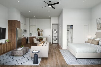 Tower Broadway in Sacramento, CA - Foto de edificio - Building Photo