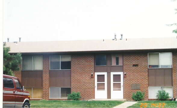 1974-2000 McCall Pl in Longmont, CO - Building Photo