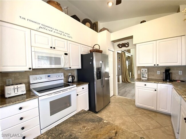 property at 1570 Winding Oaks Way