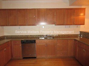 1020 N Hayne St in Pensacola, FL - Building Photo - Building Photo