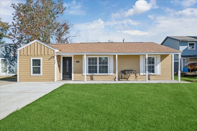 property at 1900 Oregon St