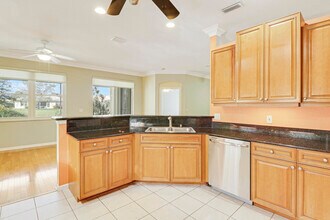 595 Waverly Cir in Port St. Lucie, FL - Building Photo - Building Photo