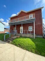 540 Pennsylvania Ave, Unit 1 in Irwin, PA - Building Photo