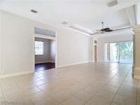 9190 Troon Lakes Dr in Naples, FL - Building Photo - Building Photo