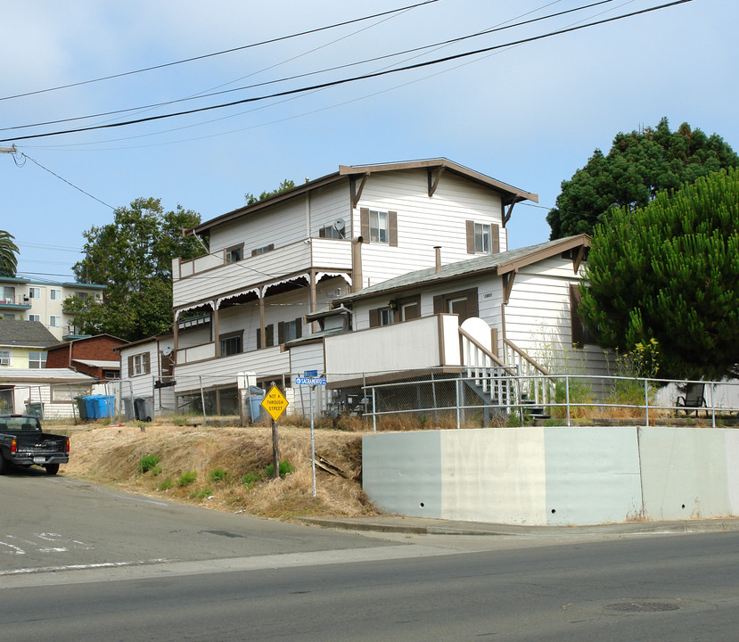 1801 Sacramento St in Vallejo, CA - Foto de edificio