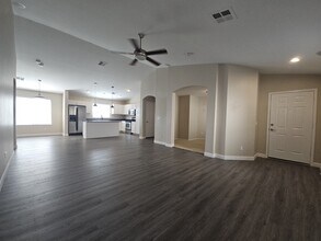 3368 W Five Mile Peak Dr in San Tan Valley, AZ - Building Photo - Building Photo