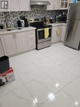 47 McCowan Rd in Toronto, ON - Building Photo - Building Photo