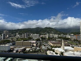 1450 Young St in Honolulu, HI - Building Photo