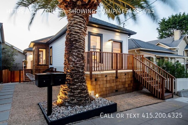 318 18th St-Unit -B in Pacific Grove, CA - Building Photo - Building Photo