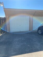 12920 Fountain Ct in Strongsville, OH - Building Photo - Building Photo