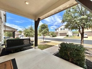 213 Iron Rail Rd in Dripping Springs, TX - Building Photo - Building Photo