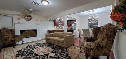 502 Forest Cir in Irving, TX - Building Photo - Building Photo