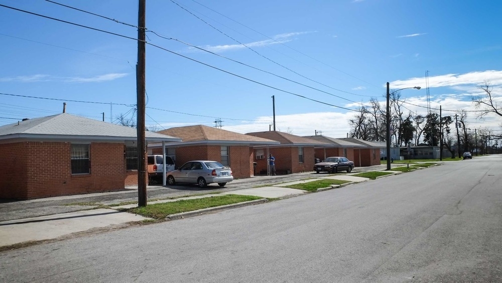 Terry Street in Houston, TX - Building Photo