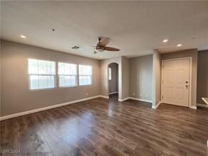 9156 Accomplishment Ct in Las Vegas, NV - Building Photo - Building Photo