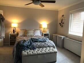 1529 S George Mason Dr, Unit George Mason Village in Arlington, VA - Building Photo - Building Photo