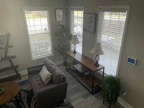 2408 Escambia Dr in Tallahassee, FL - Building Photo - Building Photo