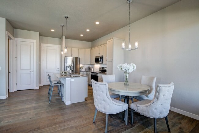 832 Mangold Ln in Fort Collins, CO - Building Photo - Building Photo