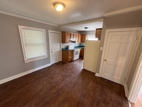 1107 Highland Park Dr in Lexington, KY - Building Photo - Building Photo