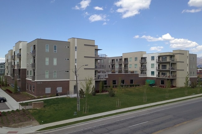 Kimpton Square Senior Apartments