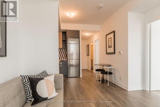 120-1120 Parliament St in Toronto, ON - Building Photo - Building Photo