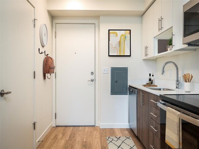 Tiller Terrace in Portland, OR - Building Photo - Building Photo