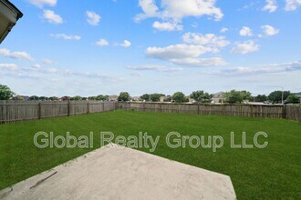 537 Starling Creek in New Braunfels, TX - Building Photo - Building Photo