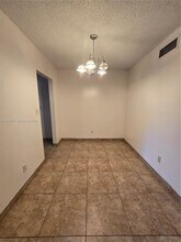 2244 Madison St in Hollywood, FL - Foto de edificio - Building Photo