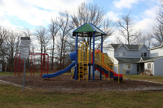 Ivy Street Apartments in Branford, CT - Building Photo - Building Photo