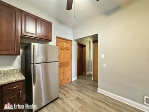 3530 N Elston Ave, Unit J03W in Chicago, IL - Building Photo - Building Photo