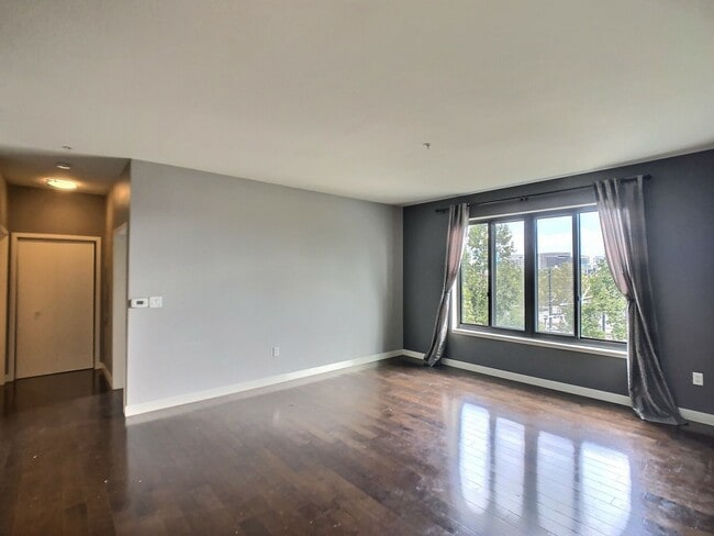 property at 88 Bush St