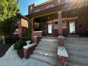 3001 Harney St in Omaha, NE - Foto de edificio - Building Photo