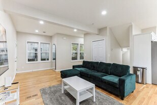 2808 Colfax Ave South in Minneapolis, MN - Building Photo